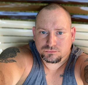 Meet your Posher, Fred